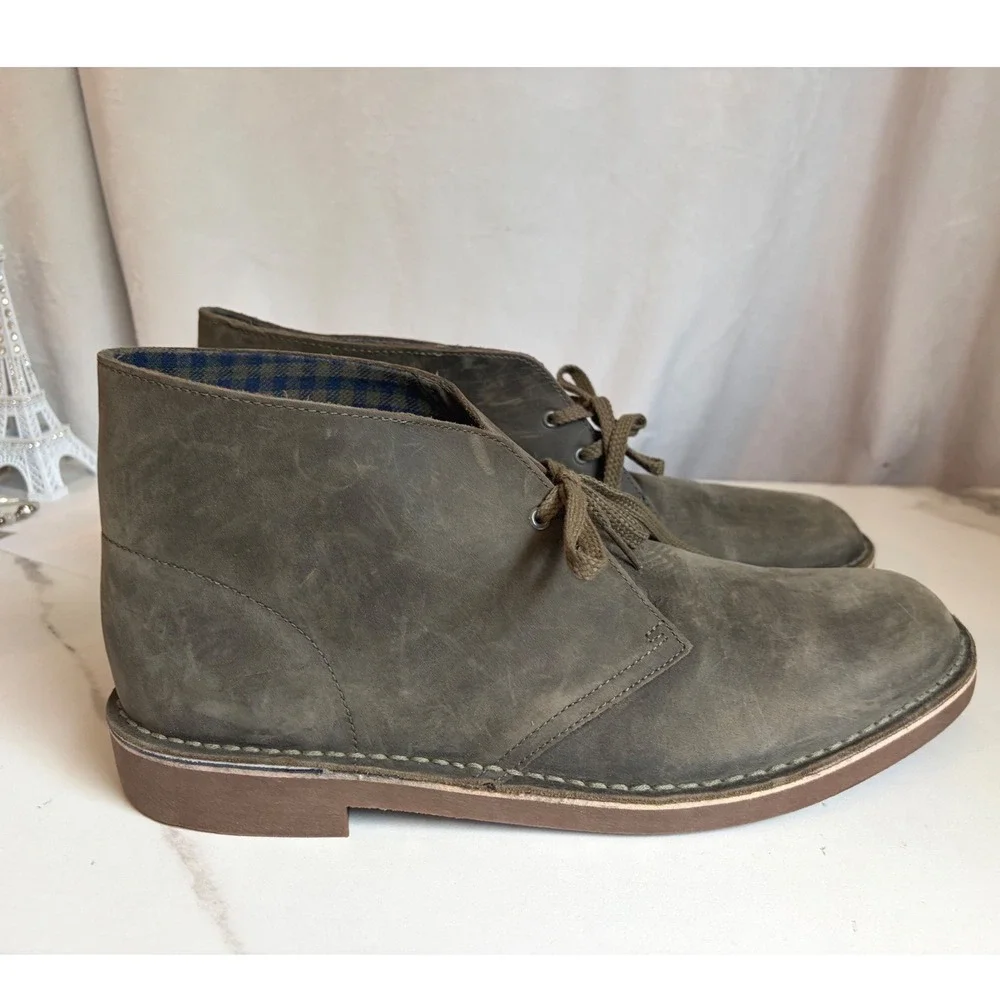 Clarks Collection Mens 13 Olive‎ Green Distressed Leather Desert Chukka Boots